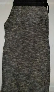 Dikotomy Mens Casual Shorts gray striped pattern Band Size L - Picture 1 of 1