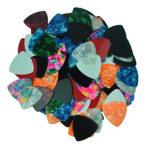 100pcs Medium 0.71mm Rounded Triangle Guitar Pick Plectrums Celluloid Mix Colors - Picture 1 of 10