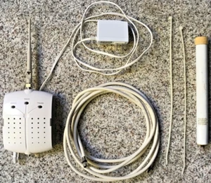 CDMA Cell Phone Signal Amplifier / Repeater with External Mounted Antenna - Photo 1 sur 7