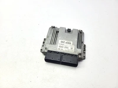 HYUNDAI SANTA FE MK3 2016 2.2 DIESEL ENGINE CONTROL MODULE ECU UNIT 39110-2FEE0 - Image 1 of 4