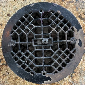 VTG Round Cast Iron Floor Heating Grate architectural salvage marked #7 Ornate - Picture 1 of 10