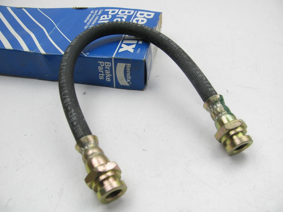 Manguera hidráulica de freno trasero Bendix 77094 para Datsun 710 1974-1977 Foto 1 de 2