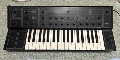 Yamaha CS-10 Analog Monophonic Synthesizer Keyboard Vintage 1977 AC 100V JUNK - Image 1 of 4