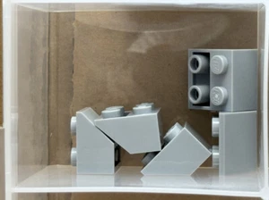 Piezas LEGO - Pendiente Gris Azulado Claro, Invertido 45 2 x 2 - Nº 76959 - CANTIDAD 5 - Imagen 1 de 1