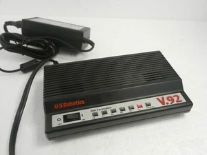 US Robotics 5686 v.92 56K External Modem 0701  W/  AC ADAPTER - Picture 1 of 5