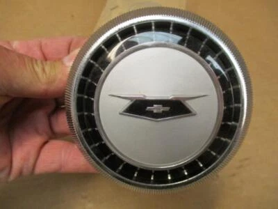 64 65 Chevrolet Bel Air NOS Volante Bocina Botón GM 3840112 ¡Mostrar Calidad! Foto 1 de 4