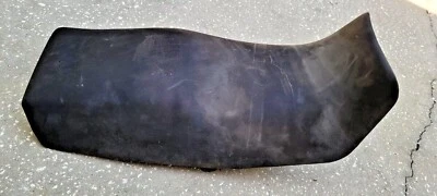 Suzuki XN85 1983 asiento Foto 1 de 4