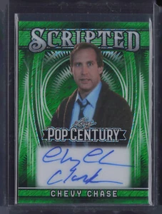 2025 Leaf Pop Century Scripted Shimmer Green Chevy Chase 5/5 Auto Autograph - Picture 1 of 2