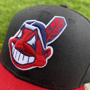 Vintage Cleveland Indians Hat New Era Fitted 7 Black Red Wool Chief Wahoo USA - Picture 1 of 13