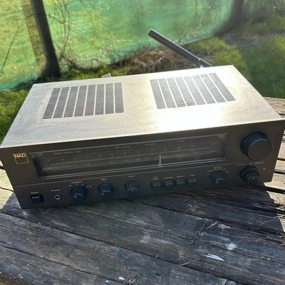NAD 7020 Vintage Hifi Receiver Amplifier phono Serviced 1970s - Image 1 of 4