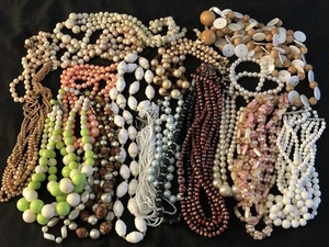 GROSSES LOS VINTAGE BESCHÄDIGTE KAPUTTE HALSKETTEN ZUM REPARIEREN BASTELN WIEDERZWECK - Bild 1 von 24