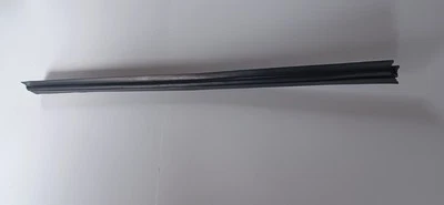 2000-08 Jaguar S-Type Left Front Driver's Door Glass Inner Belt Weatherstrip Foto 1 de 3