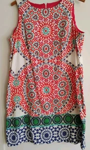 Damen Kleid Sm-Med. Mehrfarbiges rotes ärmelloses Etuikleid mit Mandala-Print London Times? - Bild 1 von 13