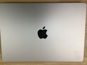 Apple MacBook Pro 14-inch Silver Laptop M2 Pro 16GB RAM 500GB SSD BAD SCREEN - Afbeelding 1 van 6
