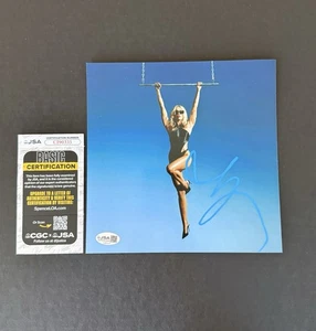 Miley Cyrus Signed Endless Summer Vacation 8x8 Albulm Cover Photo JSA COA - Picture 1 of 3