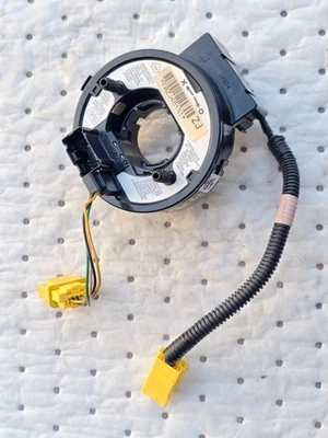 2003-2007 HONDA ACCORD STEERING  WHEEL CLOCK SPRING OEM - Image 1 of 3
