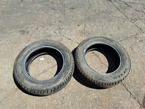 2x Nexen Winterreifen 185/65R15 Dot 4222 - Bild 1 von 7