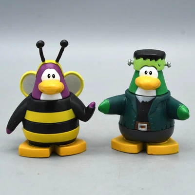 Conjunto de figuras Club Penguin Frankenpenguin Bumble Bee Mix Match Jakks Pacific Disney Foto 1 de 4