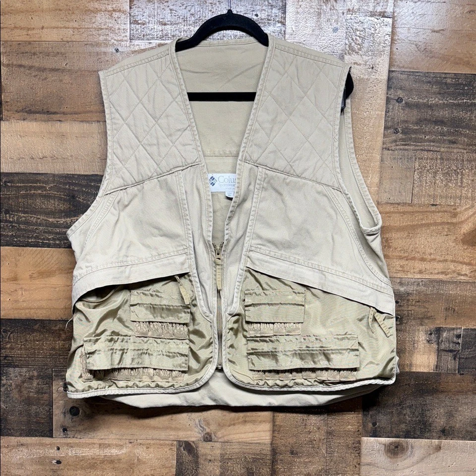 Columbia Fishing Vest Hunting Shooting Vintage Beige Zip Pockets Men's Size XL - Image 1 of 4