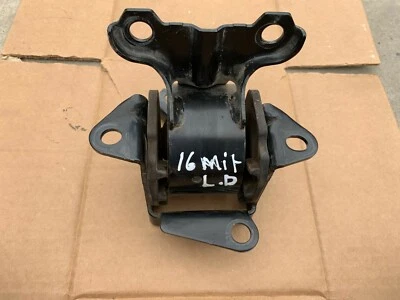 2013-2016 Mitsubishi Lancer ES 2.0L Left Driver Engine Motor Mount Bracket OEM - Image 1 of 4