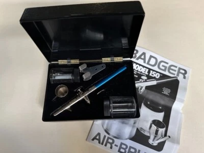 Aerografo Badger 150-M Doppia azione. Linee spessore da 1 mm. a 50 mm - Immagine 1 di 4