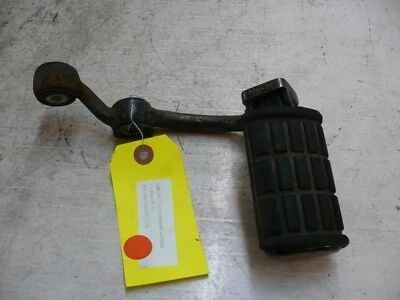 YAMAHA 1983 VIRAGO XV750 MIDNIGHT XV 750 ESTRIBA DELANTERA DERECHA REPOSAPIÉS CLAVIJA OEM Foto 1 de 4