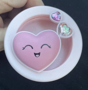 Bath & Body Works "Smiley Heart" car fragrance holder Visor - Picture 1 of 3