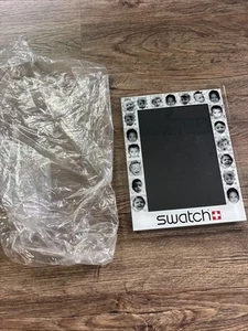 1996 Vintage Swatch Watch Sweet Baby Face Acrylic Frame - R1031B - Afbeelding 1 van 4