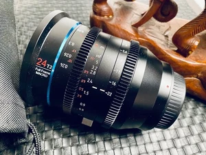 SIRUI 24mm Jupiter Macro T2 Full-Frame Cine Prime Lens, EF Lens - Picture 1 of 15