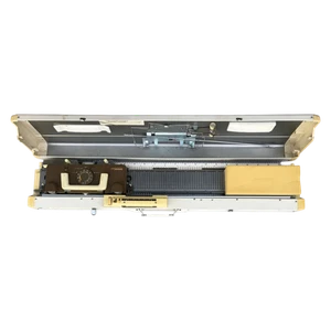 Silver Reed SK-155 Strickmaschine für Teile oder funktioniert nicht Trödelzustand - Bild 1 von 13