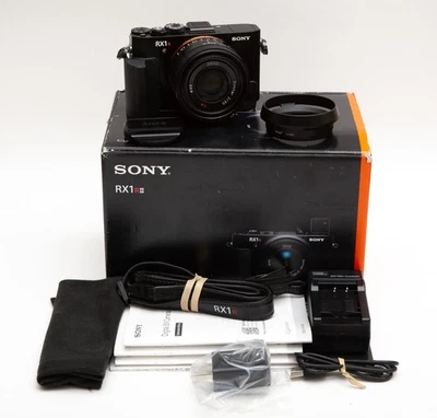 Sony Cyber-Shot DSC-RX1RM2 RX1RII RX1R II 42.4MP Digital Camera + Extras! USA - Image 1 of 4