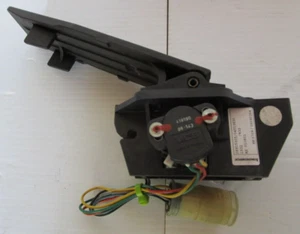 Jungheinrich 26915305 04513630 Pedale acceleratore 06090364 AZ 010801 KW 0709 - Foto 1 di 10