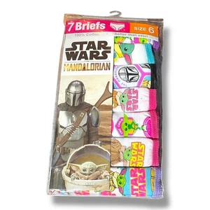 Disney Star Wars Mandalorian Baby Yoda Girls' 7 Piece Panty Underwear Set - NWT - Picture 1 of 3