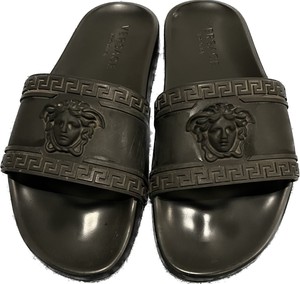 black versace sliders