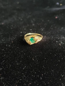 Damenring 10 Karat massiv Gold und Smaragd - Bild 1 von 1