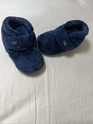 Botín UGG Baby Bixbee talla 4/5 azul marino Foto 1 de 4