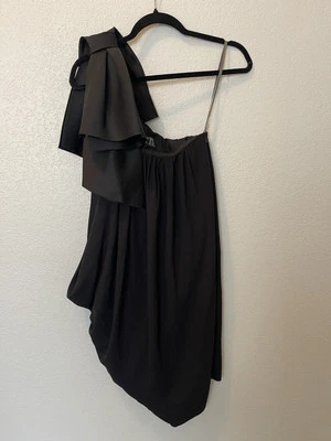 Vestido Vera Wang Talla 6 Negro Un Hombro Lazo Formal Cóctel Boda Baile de graduación Foto 1 de 4