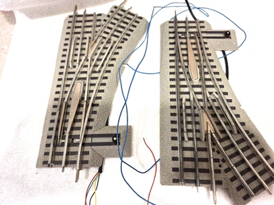 Lionel Fastrack 0-36 Left & Right Remote Switch Lot For Parts Or Repairs - Image 1 of 2