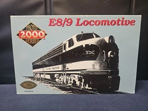 Locomotora Proto Series 2000 E8/9 NUEVA VIDA - COMO TRENES # 8035 ESCALA HO  - Imagen 1 de 7
