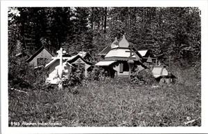 Alaskan Indian Graves RPPC - Picture 1 of 2