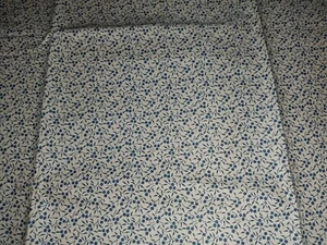Unwashed unbranded Tan Cotton Fabric With Flowers 53 x 22.5in - Picture 1 of 1