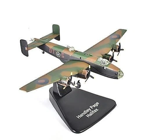 Handley Page Halifax  1:144 Scale WW2 Military model Aircraft - Image 1 of 1
