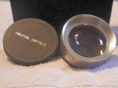 Bower 55-58 Digital Optics Limited Edition Japan 2.0X Pro High-Definition Lens - Image 1 of 3