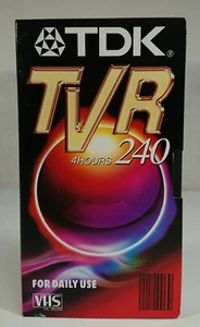 Videocassette VHS Chrome Video TDK TVR para uso diario 240 min 4 horas - Imagen 1 de 12