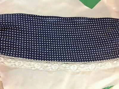 De colección Punto Azul Marino Suizo en Algodón con Encaje 4 1/2 pulgadas de ancho 1 yarda Foto 1 de 2