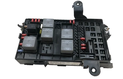 FUSE BOX  Interior 2006 FORD SUPERDUTY F250 F350 DIESEL - Image 1 of 4