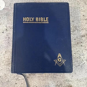 Vintage Holy Bible Red Letter MASONIC Edition Cyclopedic Indexed 1946 Rare - Picture 1 of 14