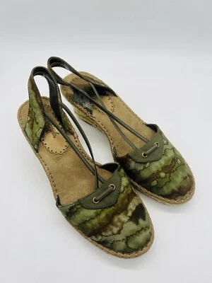 Alpargata estilo suave Hush Puppies Biscayne Bay multicolor tie-dye cuña talla 9 Foto 1 de 4