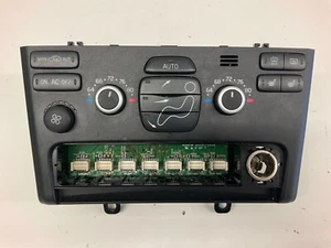 13-14 Volvo XC90 Heater Control Module 31346604 - Picture 1 of 6