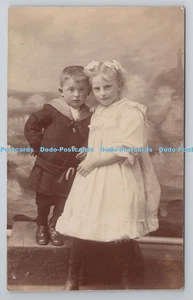 Postal de niña y niño R793533 - Imagen 1 de 4